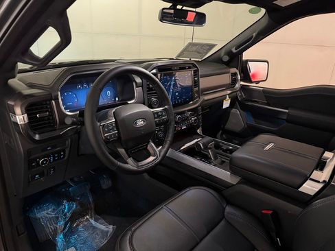 New 2026 Ford F150 Platinum w/ Equipment Group 700A Standard image 40