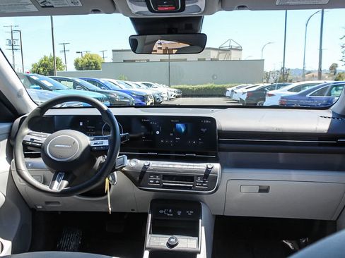 Certified 2024 Hyundai Kona SEL FWD image 16