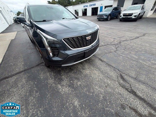 Used 2019 Cadillac XT4 Premium Luxury w/ Enhanced Visibility Package AWD/4WD image 5