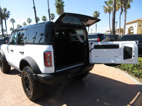 Certified 2025 Ford Bronco Badlands image 25