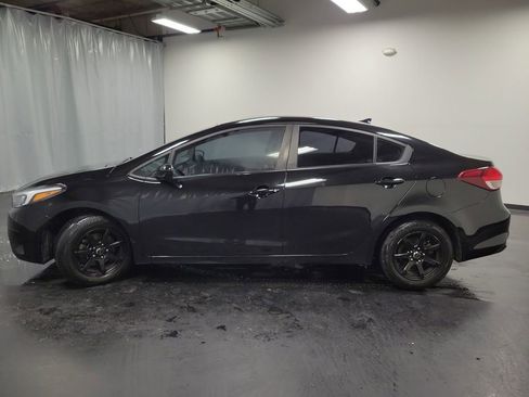 Used 2018 Kia Forte LX image 6