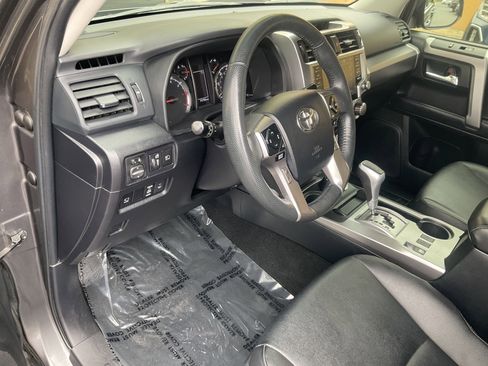 Used 2022 Toyota 4Runner TRD Sport image 19