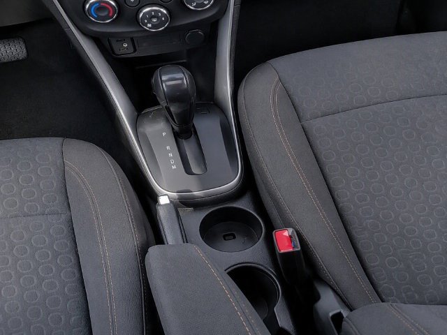 Used 2021 Chevrolet Trax LS w/ Tint and Cruise Package AWD/4WD image 24