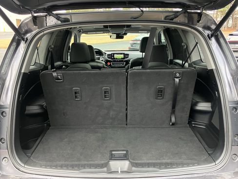 Certified 2022 Honda Pilot Elite image 37