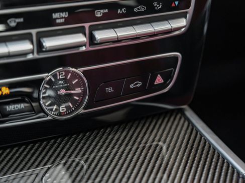 Used 2021 Mercedes-Benz G 63 AMG G 63 AMG 4MATIC Interior Pac image 56