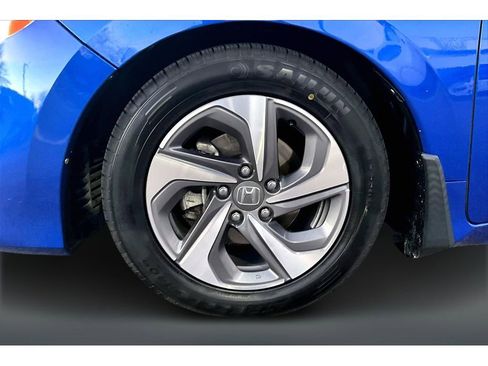 Used 2019 Honda Insight EX image 32