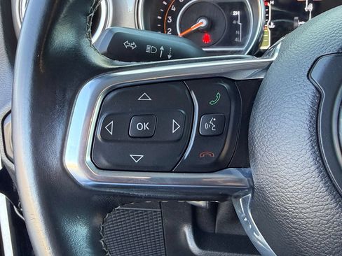 Used 2021 Jeep Wrangler Unlimited Sahara AWD/4WD image 26