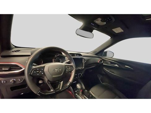 Certified 2023 Chevrolet TrailBlazer RS w/ Sun and Liftgate Package image 9