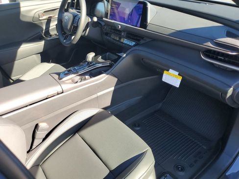 New 2026 Toyota Crown XLE image 33