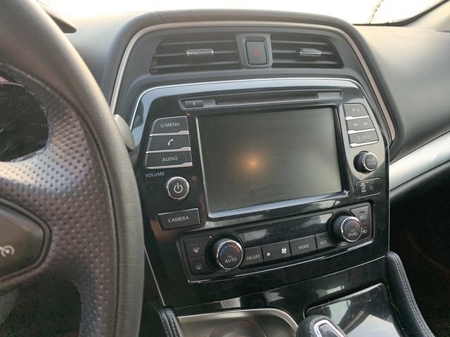 Used 2019 Nissan Maxima 3.5 S w/ Floor Mat Group FWD image 9