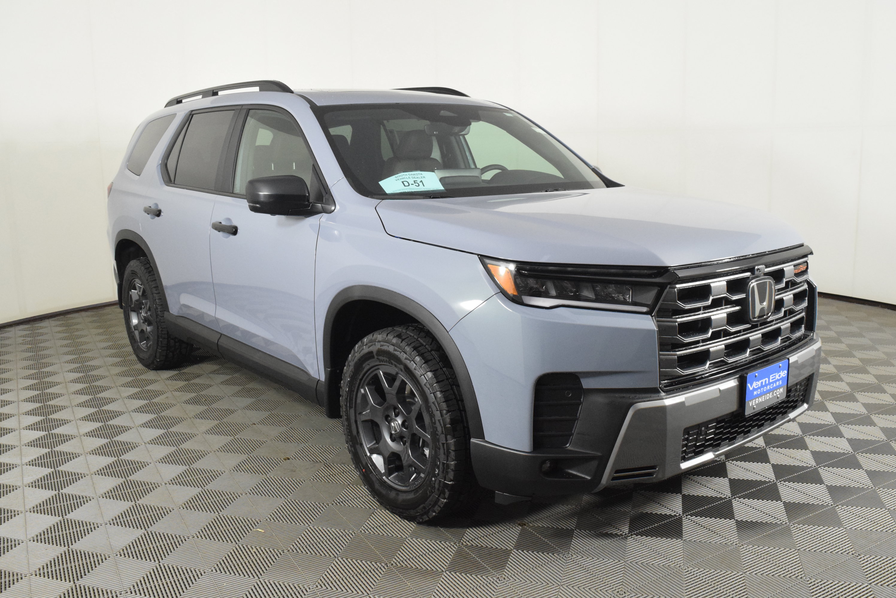 New 2026 Honda Pilot TrailSport image 4