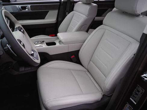 Used 2024 Hyundai Santa Fe Calligraphy image 27