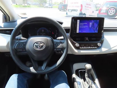 Used 2026 Toyota Corolla LE FWD image 22