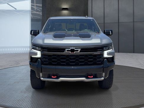 Certified 2023 Chevrolet Silverado 1500 ZR2 w/ Technology Package AWD/4WD image 9