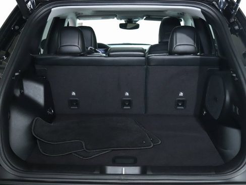 Used 2022 Jeep Cherokee Limited image 32