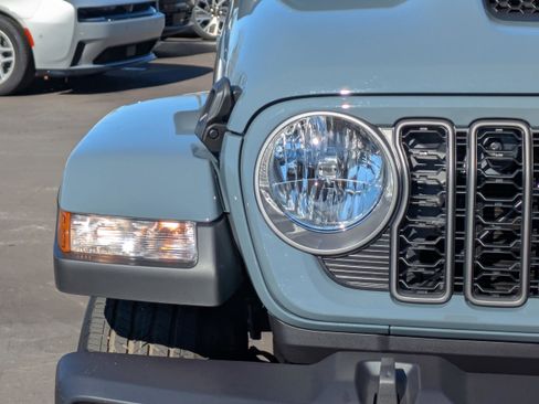 New 2026 Jeep Gladiator Sport image 10