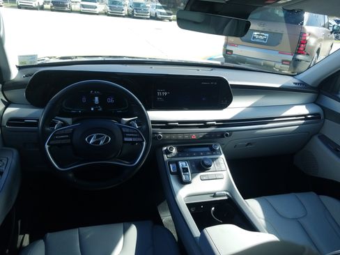 Used 2024 Hyundai Palisade SEL image 18