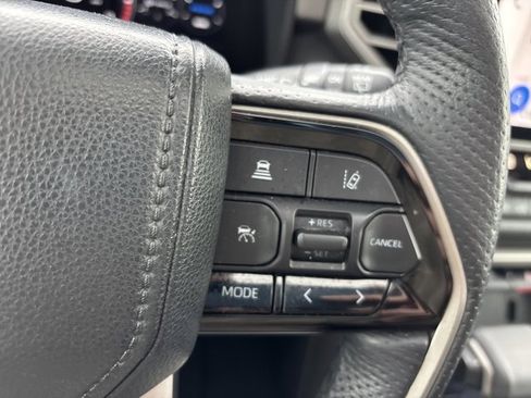 Used 2023 Toyota Sequoia Limited image 32