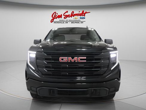 Used 2024 GMC Sierra 1500 Pro w/ Graphite Edition AWD/4WD image 3