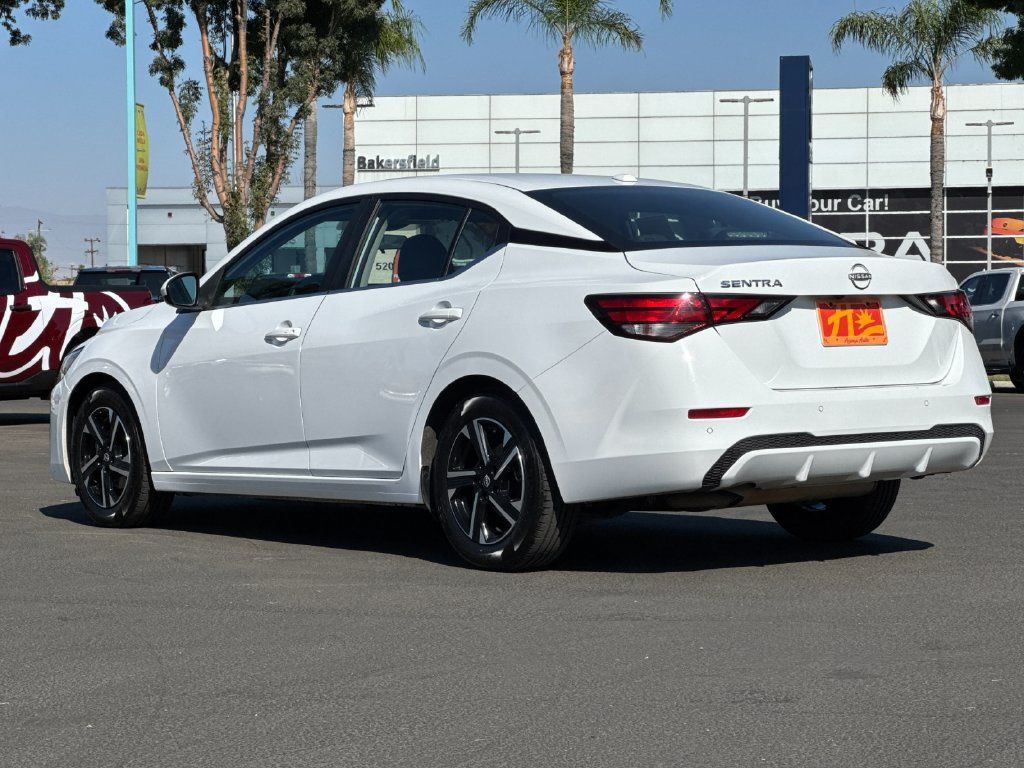 Used 2025 Nissan Sentra SV FWD image 3