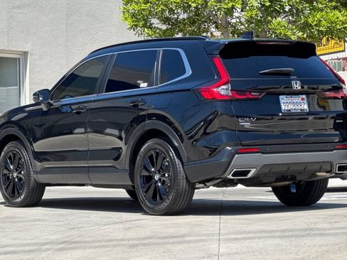 Certified 2025 Honda CR-V Sport Touring image 3