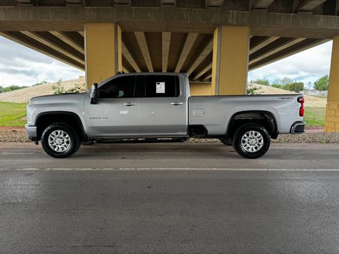 Used 2022 Chevrolet Silverado 3500 LT image 6