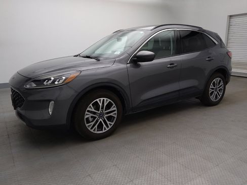 Used 2021 Ford Escape SEL FWD image 2