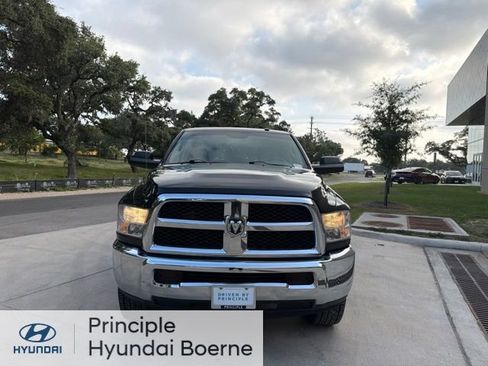 Used 2015 RAM 2500 Tradesman w/ Chrome Appearance Group AWD/4WD image 6