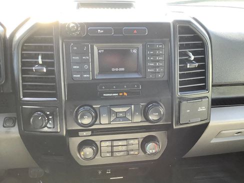 Used 2015 Ford F150 XL w/ XL Power Equipment Group AWD/4WD image 40
