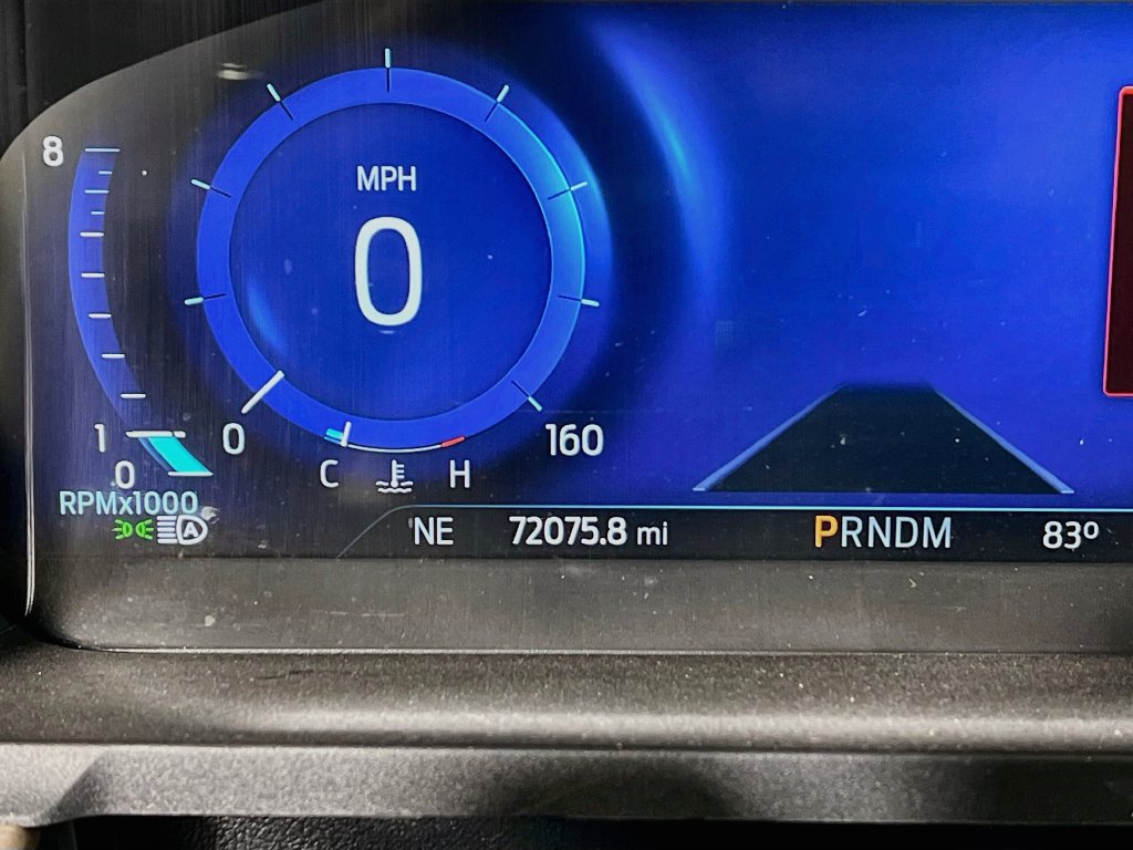Used 2020 Ford Explorer Platinum w/ Premium Technology Package AWD/4WD image 11