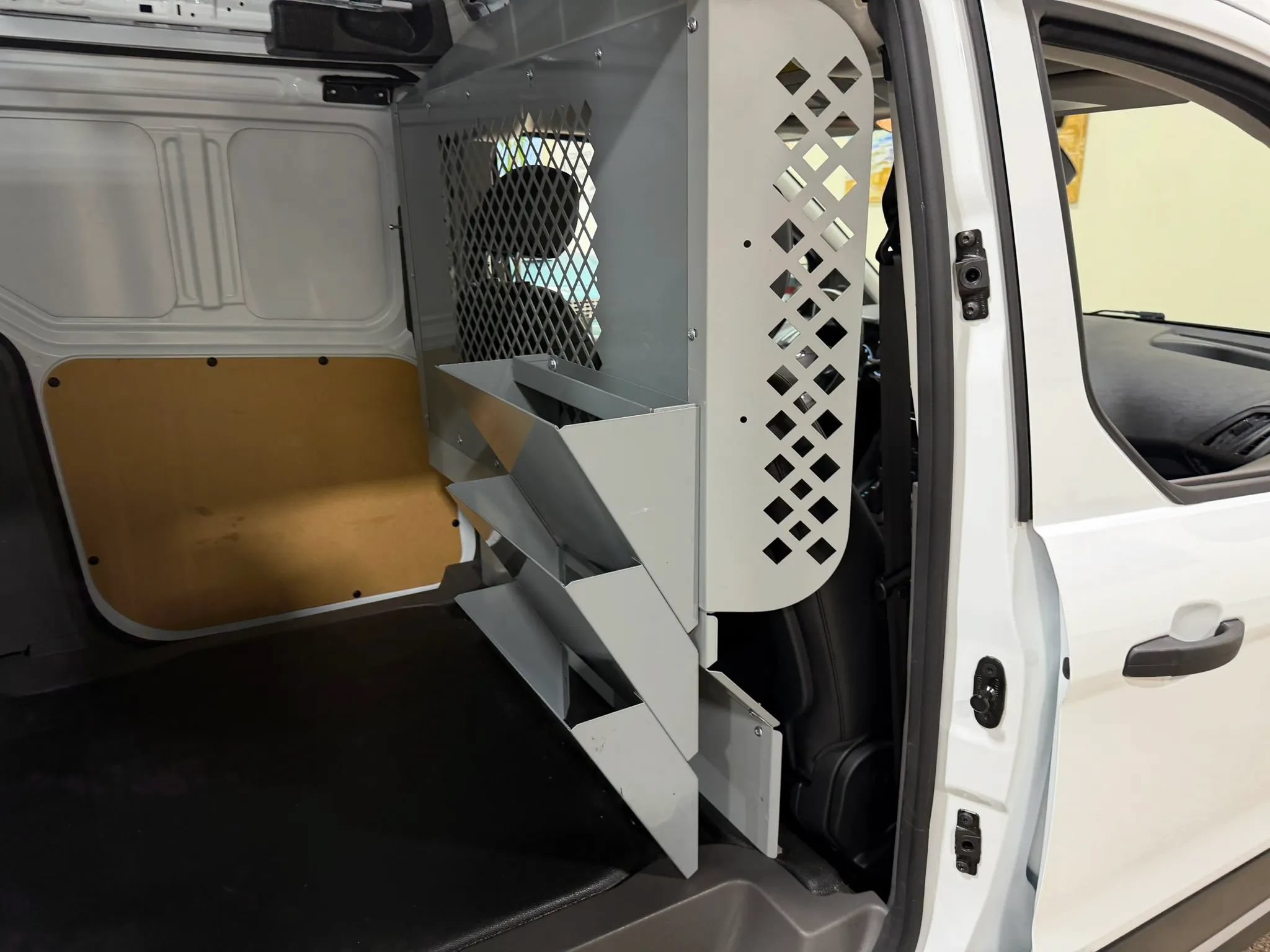 Used 2022 Ford Transit Connect XL FWD image 33