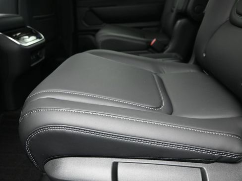 New 2026 INFINITI QX80 Pure w/ Cargo Package image 16