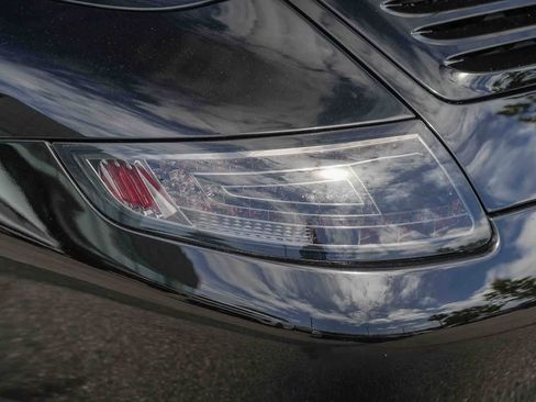 Used 2008 Porsche 911 Carrera RWD image 9