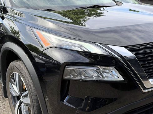 Used 2023 Nissan Rogue SL w/ SL Premium Package AWD/4WD image 9
