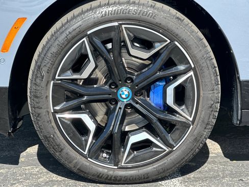 Used 2025 BMW iX xDrive50 image 38