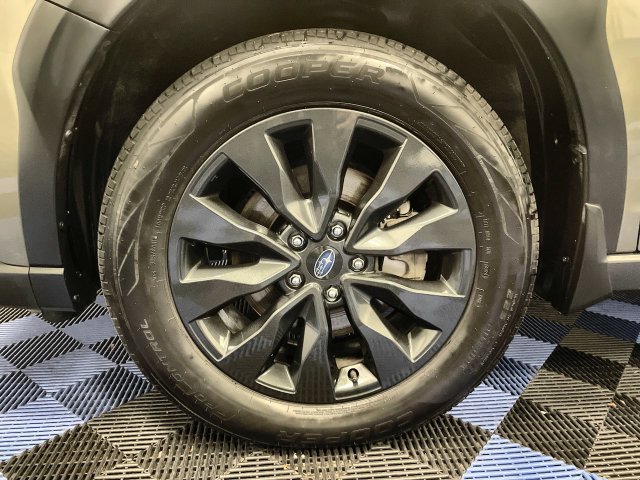 Used 2023 Subaru Outback Onyx Edition XT AWD/4WD image 10