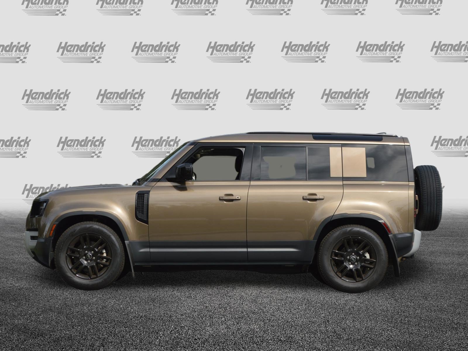 Used 2025 Land Rover Defender 110 S AWD/4WD image 8