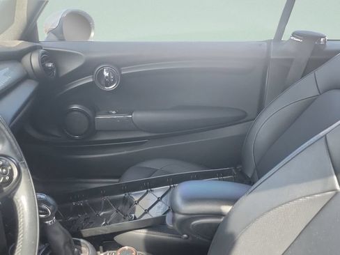 Used 2019 MINI Cooper Convertible FWD image 5