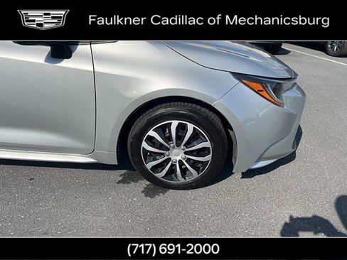 Used 2020 Toyota Corolla LE image 28