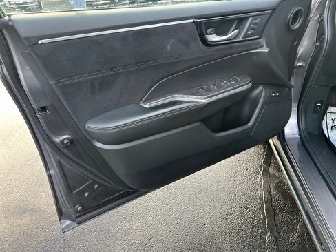 Used 2018 Honda Clarity Touring image 18