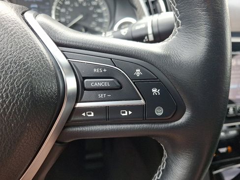 Certified 2022 INFINITI Q50 Sensory image 22