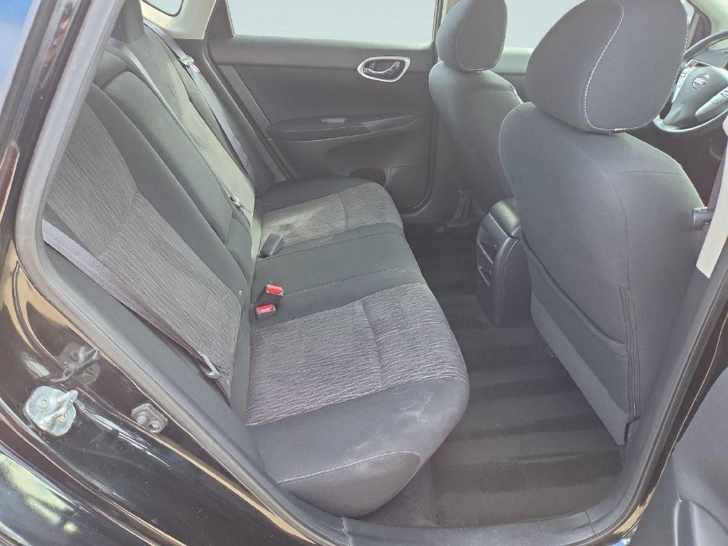 Used 2014 Nissan Sentra SV FWD image 28