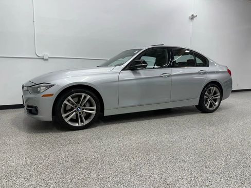 Used 2013 BMW 335i xDrive Sedan image 2