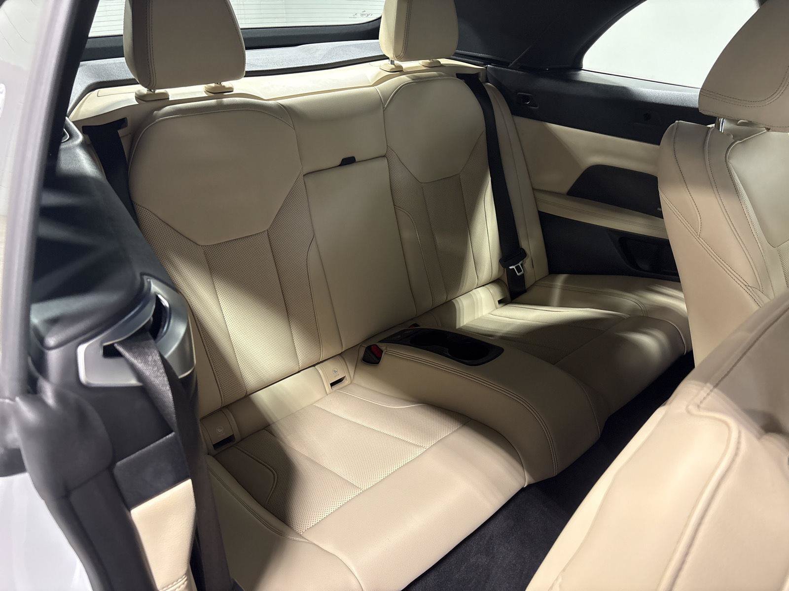 Used 2023 BMW 430i xDrive Convertible w/ Premium Package AWD/4WD image 10