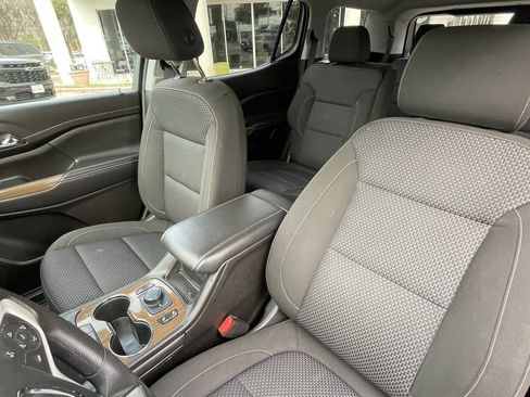 Certified 2023 GMC Acadia SLE w/ Driver Convenience Package image 21