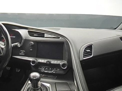 Used 2014 Chevrolet Corvette Stingray Coupe RWD image 18