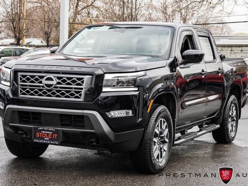 Used 2024 Nissan Frontier SL w/ Technology Package image 18