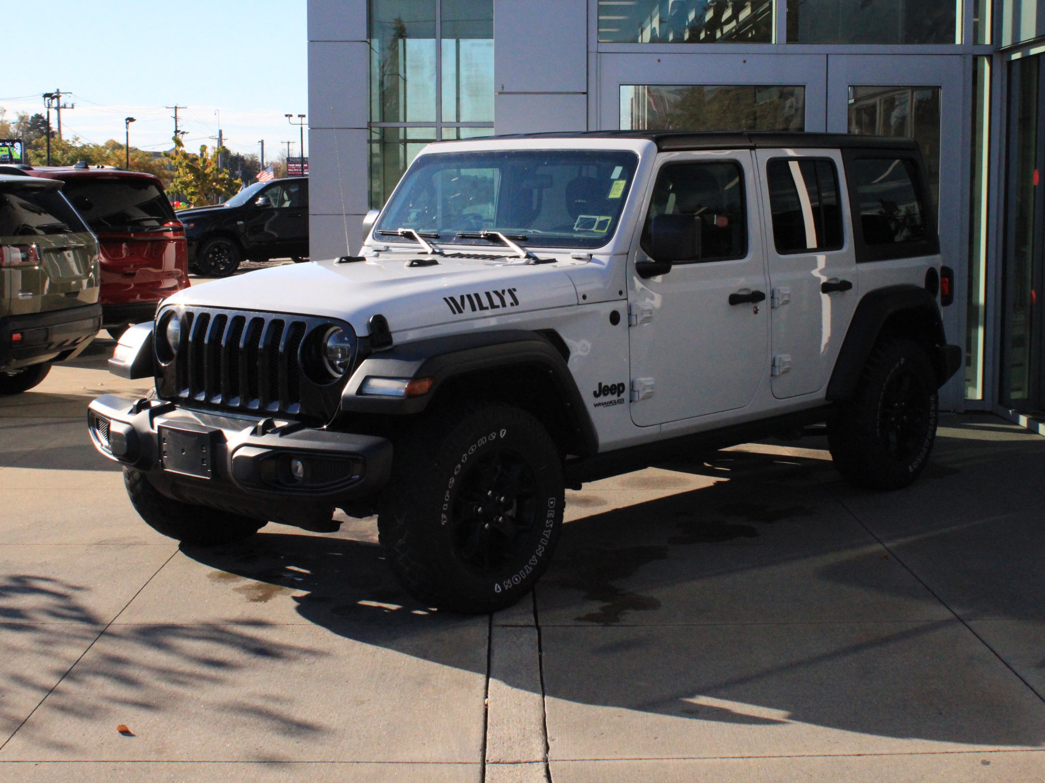 Used 2021 Jeep Wrangler Unlimited Sport AWD/4WD image 3