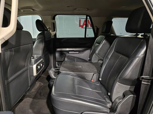 Used 2023 Ford Expedition Max XLT image 35