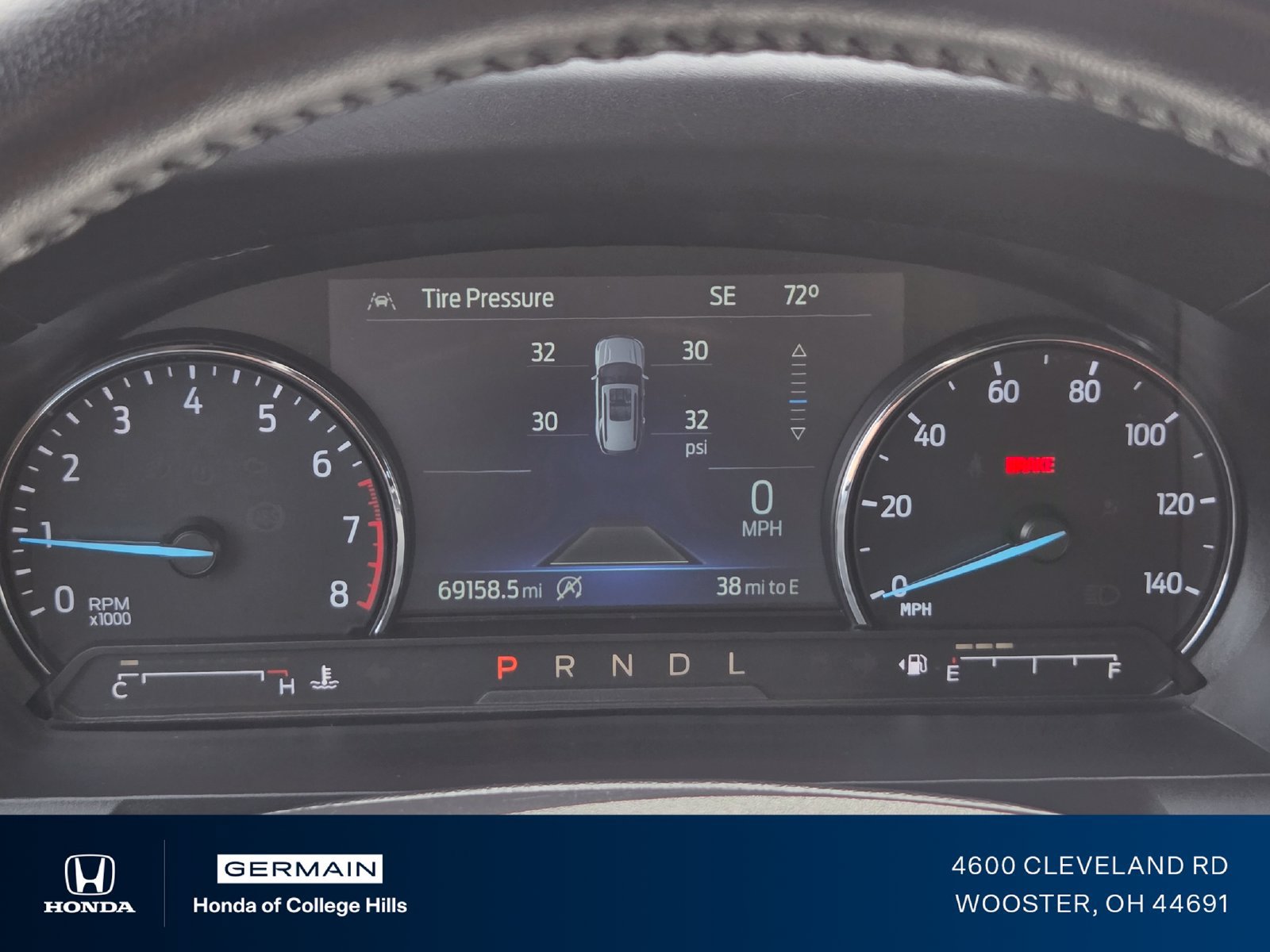 Used 2024 Ford Explorer Limited AWD/4WD image 31